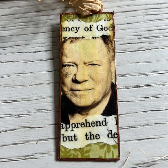 William Shatner Brass Bookmark - Picture 3 of 4